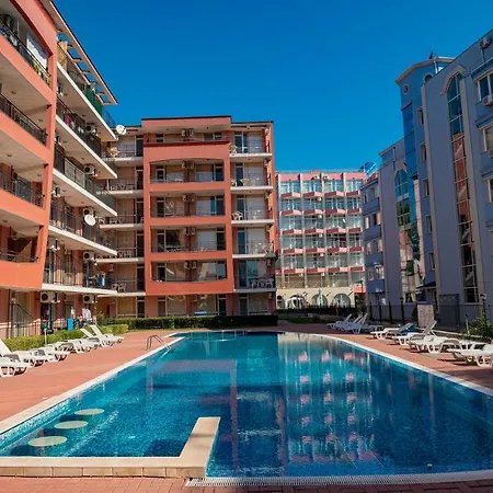 Sunset - Menada Apartment *